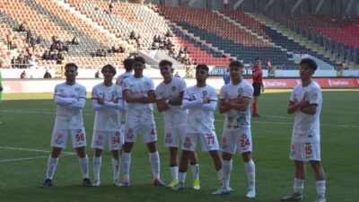 Çorum FK, Ziraat Türkiye Kupası'nda evinde Boluspor'u 2-1 mağlup ederek