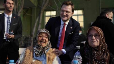 AK Parti Sağlık Politikaları Başkanı Halil Yerebakan, Ankara’da hastalar ve