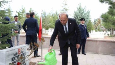 Çorum'un Alaca ilçesinde Kaymakamlık ve Belediye tarafından düzenlenen bayramlaşma programı