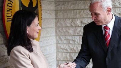 Almanya, 13 yıl aradan sonra Şam Büyükelçiliği'ni yeniden faaliyete geçirdi.