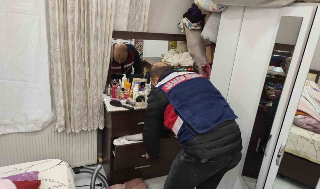 Ankara İl Jandarma Komutanlığı, siber suçlar kapsamında aranan 5 kişiyi