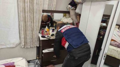 Ankara İl Jandarma Komutanlığı, siber suçlar kapsamında aranan 5 kişiyi