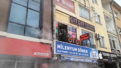 Kırşehir'de bir esnafın yağ çözücü dökmesi sonucu çıkan yangın, damacana