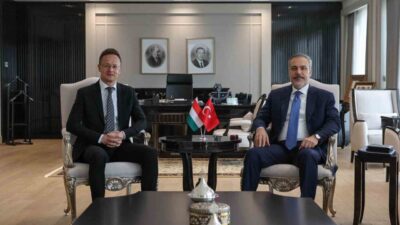 Dışişleri Bakanı Hakan Fidan, Macaristanlı mevkidaşı Peter Szijjarto ile buluşarak