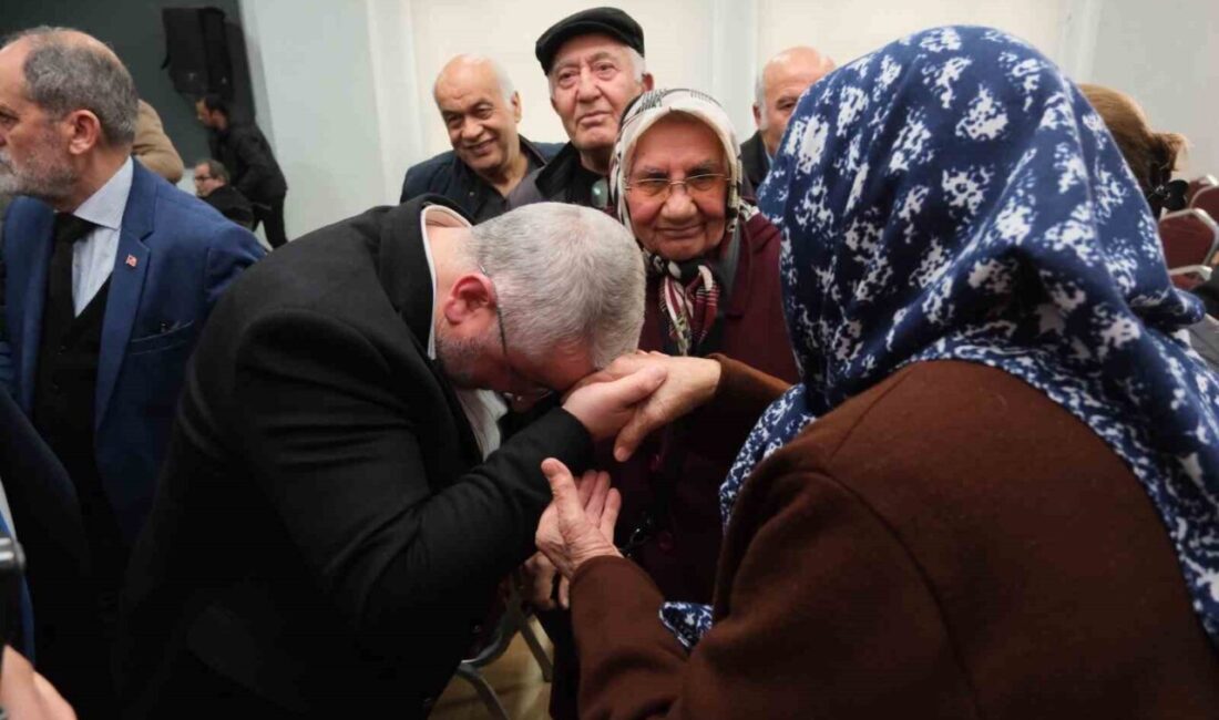 Çorum Belediye Başkanı Dr. Halil İbrahim Aşgın, Yavruturna Mahallesinde eşit