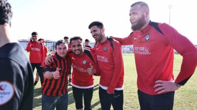 Çorum FK, Zübeyde Hanım Özel Eğitim Uygulama Okulu'nda eğitim gören