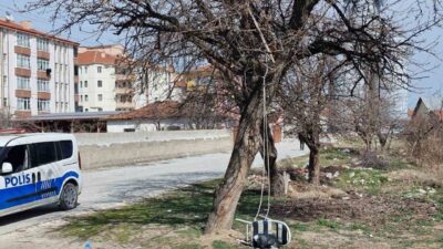 Çorum'un Alaca ilçesinde intihar girişiminde bulunan şahıs, halk tarafından kurtarıldı