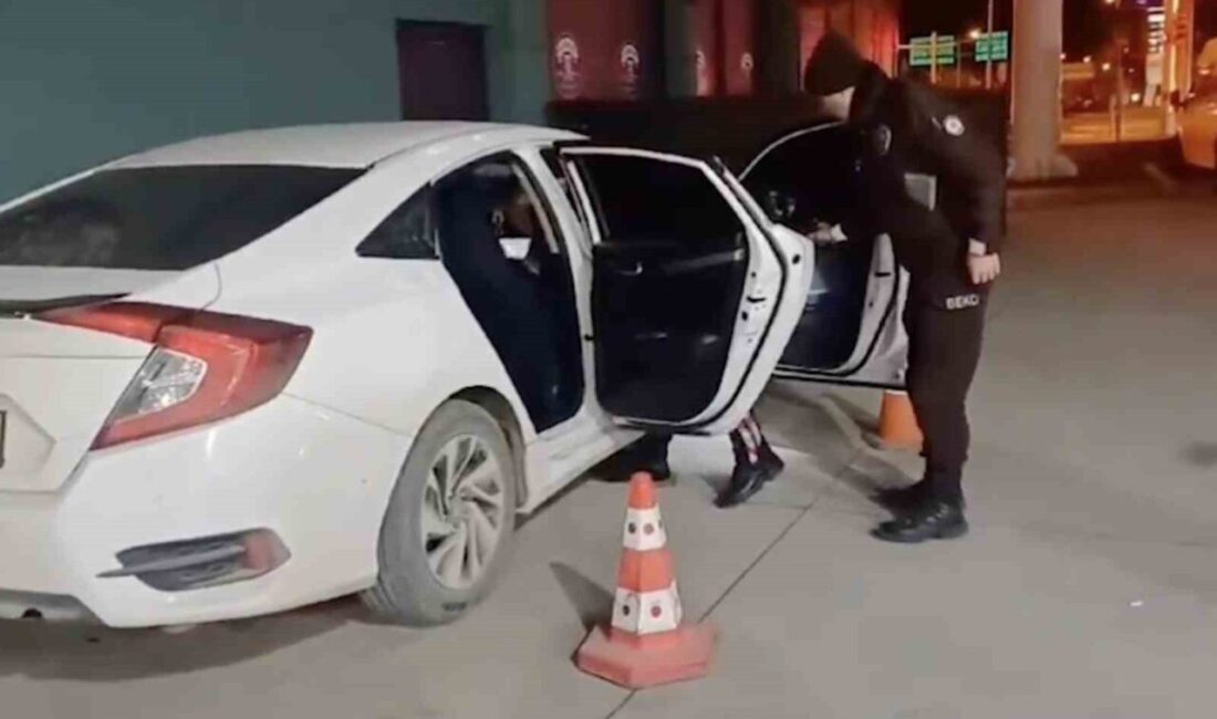 Çorum'da çıkan silahlı kavgada H.M. yaralandı. Olaya karışan C.S. ve