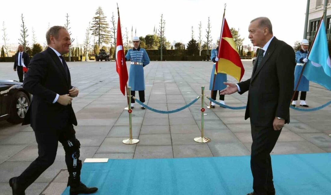 Türkiye Cumhurbaşkanı Recep Tayyip Erdoğan, Polonya Başbakanı Donald Tusk'u Cumhurbaşkanlığı