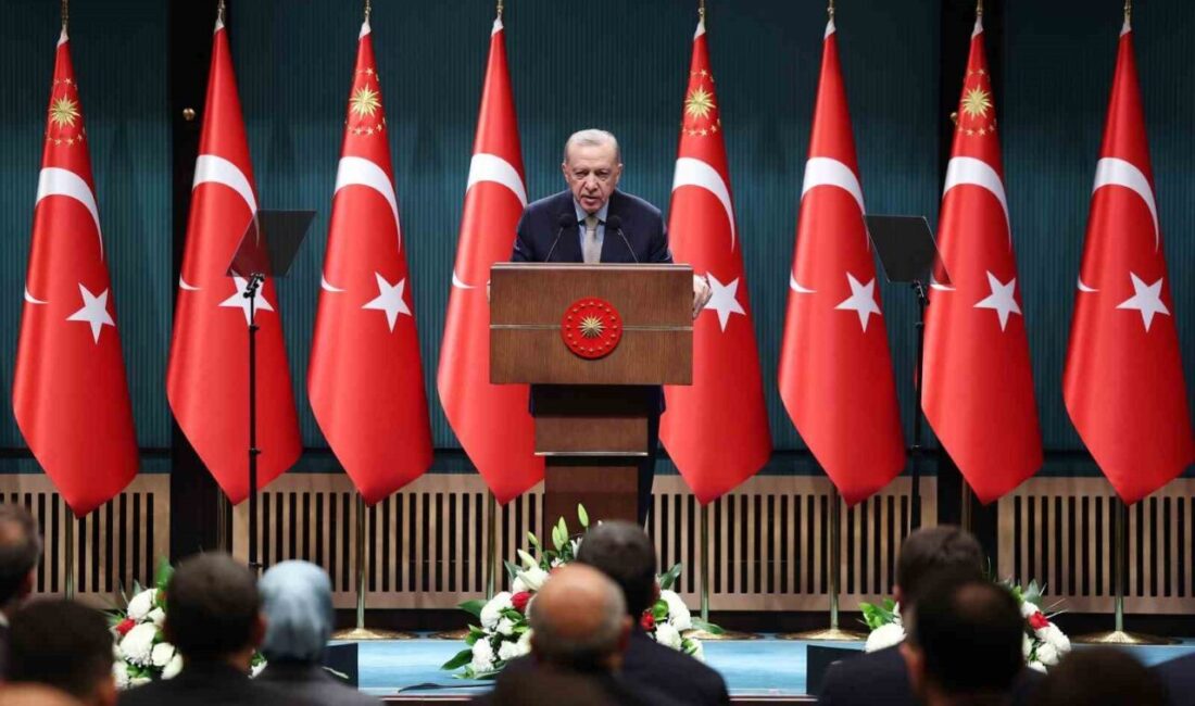 Cumhurbaşkanı Erdoğan, yeni ekonomi programının başarısına vurgu yaparak piyasalardaki dalgalanmayı