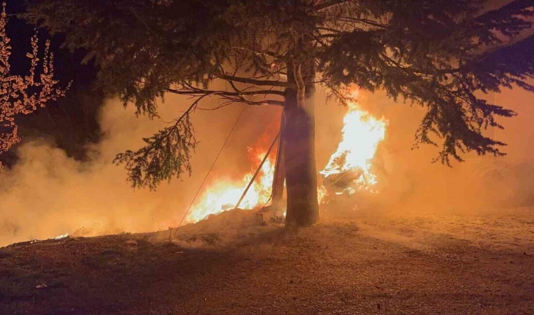 Dinlenme tesisinde korkutan yangın Çorum Sungurlu'daki dinlenme tesisinde