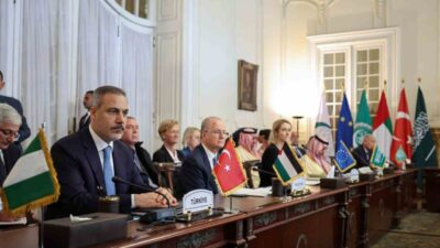 Dışişleri Bakanı Hakan Fidan, Mısır'da düzenlenen toplantıda, bölgede barışın ancak