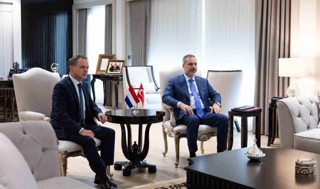 Hakan Fidan, Caspar Veldkamp ile Ankara'da görüştü.