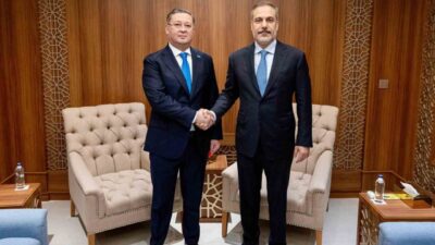 Hakan Fidan ve Murat Nurtleu, Suudi Arabistan'da bir araya geldiler.