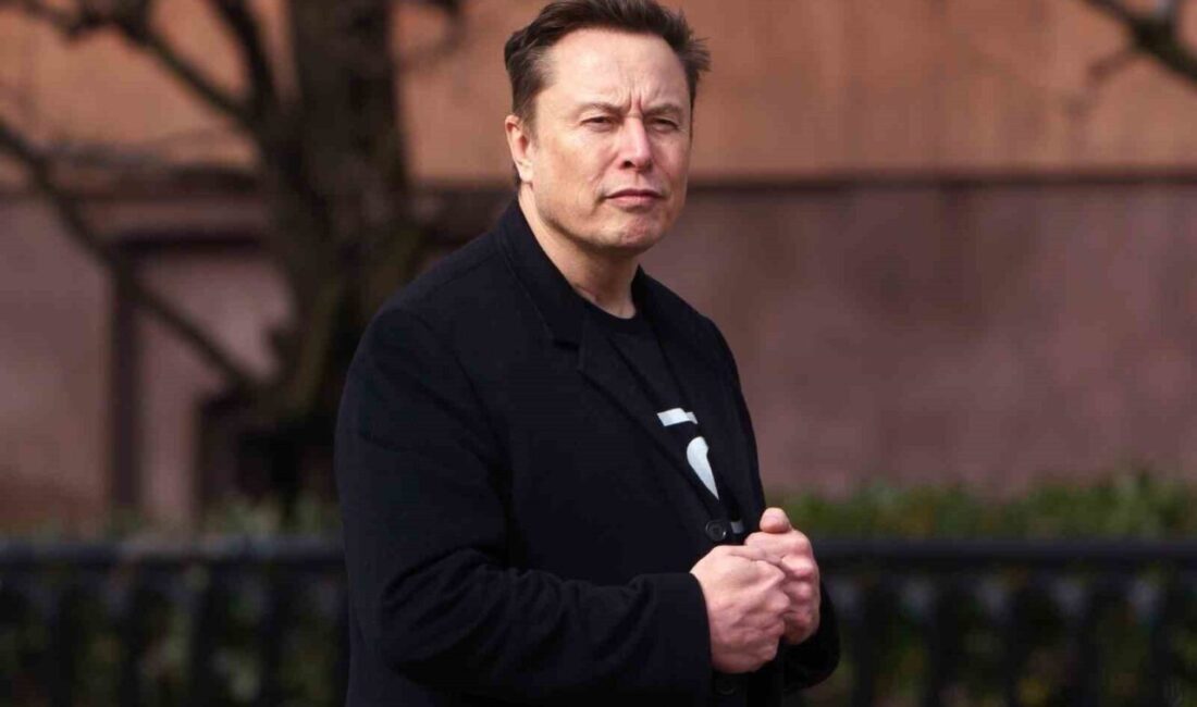 ABD'li milyarder Elon Musk, Starlink'i kapatsa Ukrayna'nın cephe hattı çöker
