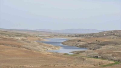Yozgat'ta kuraklık nedeniyle Gelingülü barajındaki su seviyesi alarm veriyor. Tarımsal
