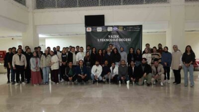 Gaziantep'te düzenlenen YAZEK 1. Teknoloji Gecesi'nde, GİBTÜ Mühendislik Fakültesi'nde Yapay