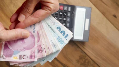 Türkiye’de Şubat Ayında En Çok Zamlanan ve Ucuzlayan Ürünler Açıklandı
