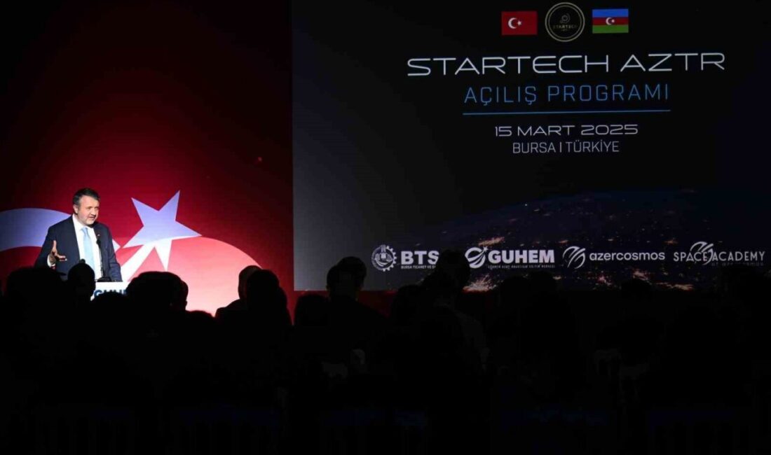 Alper Gezeravcı, GUHEM ve Azercosmos Uzay Akademisi iş birliğiyle düzenlenen