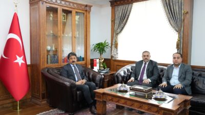 Çiçekdağı Belediye Başkanı Hasan Hakanoğlu, İl Genel Meclis Üyesi Hilmi