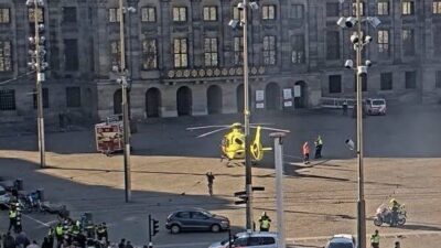 Amsterdam'da Sint Nicolaasstraat yakınlarında meydana gelen bıçaklı saldırıda en az