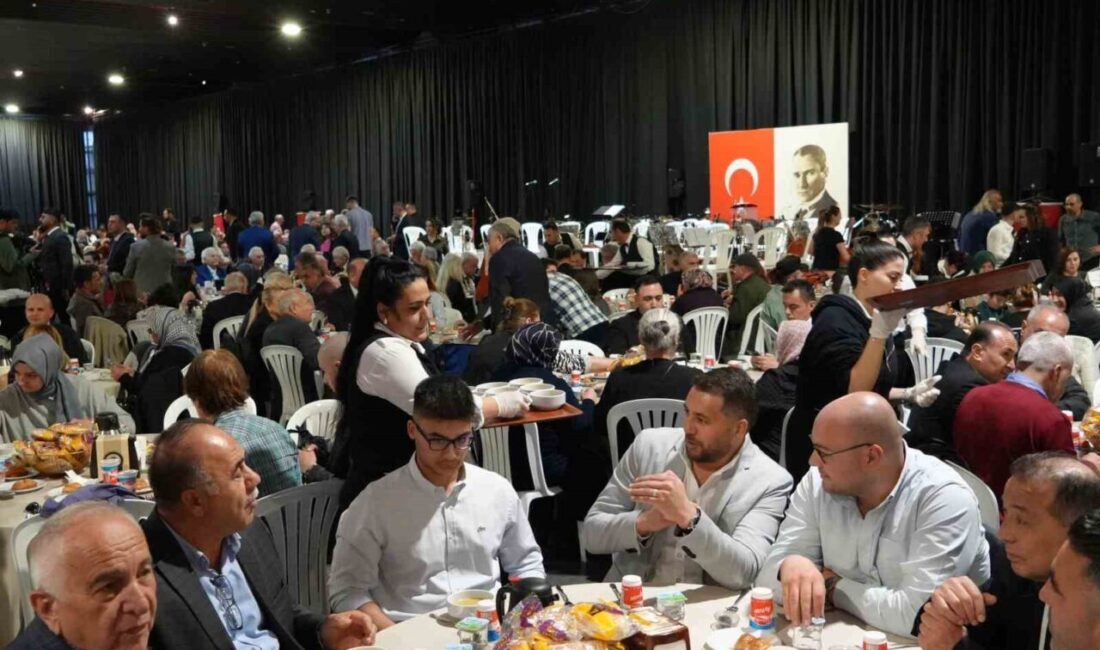 Politikacı ve iş insanı Yakup Türkal, insanların insanca yaşamaya hakları