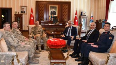 Jandarma Genel Komutanı Orgeneral Ali Çardakçı, Kırıkkale Valisi Mehmet Makas'ı