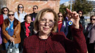 Kırşehir'de hiç kadın cinayetinin yaşanmaması sevinciyle toplanan Kadın Meclisi Üyeleri