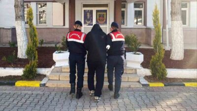 Kırıkkale'nin Yahşihan ilçesinde yakalanan O.T. ve Ş.A., kesinleşmiş hapis cezalarını