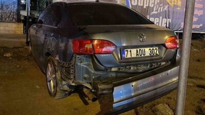 Kırıkkale'de meydana gelen trafik kazasında K.K. isimli sürücü yaralandı. İki