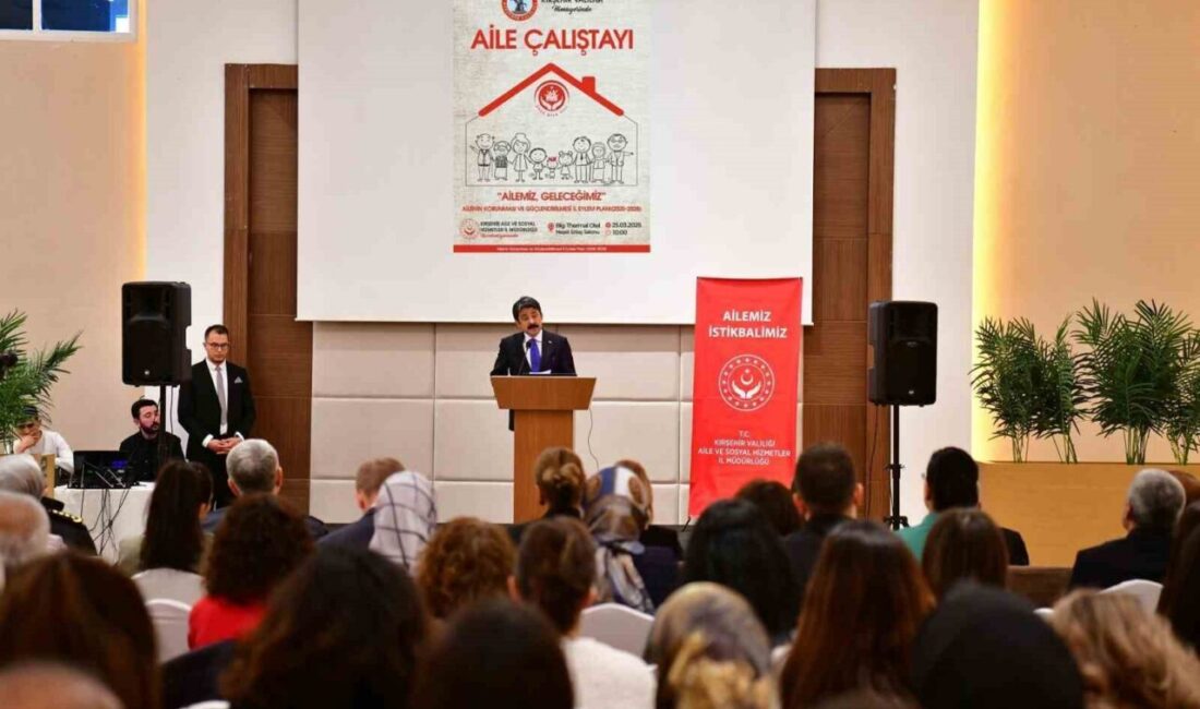 Kırşehir ’Aile Çalıştayı’na ev sahipliği yaptı Kırşehir'de düzenlenen Aile Çalıştayı'nda