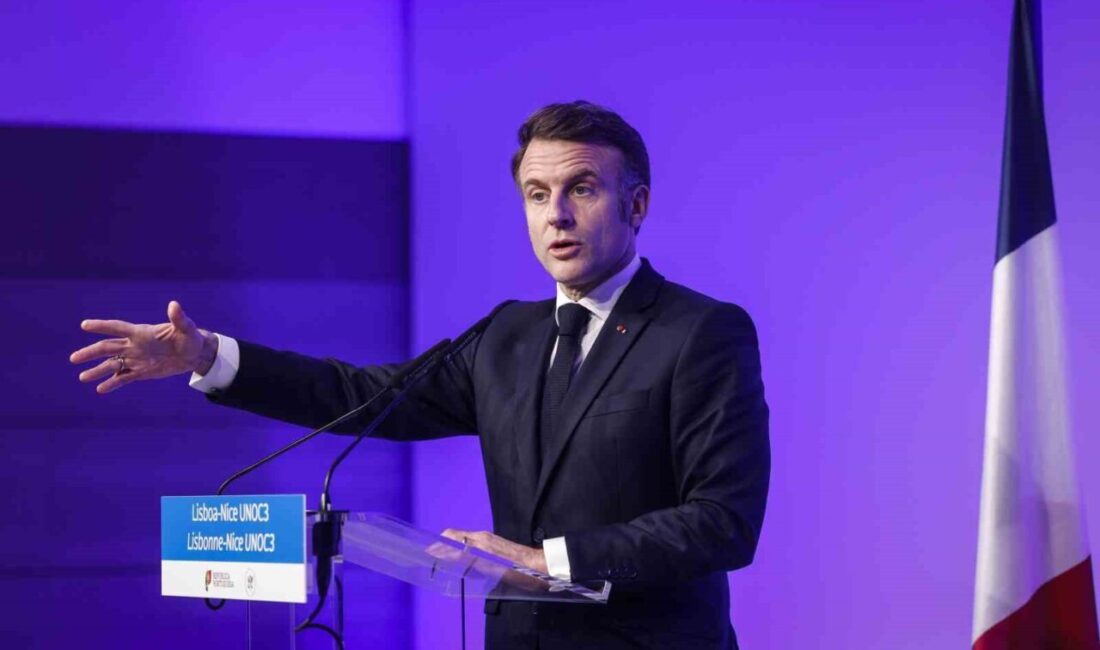 Fransa Cumhurbaşkanı Macron, Ukrayna krizine dikkat çekerek Paris'te Avrupalı genelkurmay