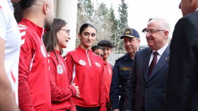 Milli Savunma Bakanı Yaşar Güler, Türkiye'nin diplomatik girişimleri ve güçlü