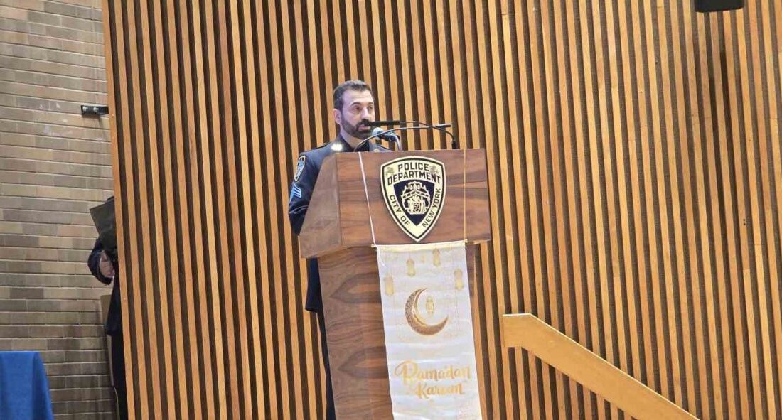 New York'ta NYPD bünyesinde görev yapan Müslüman polisler iftar programında