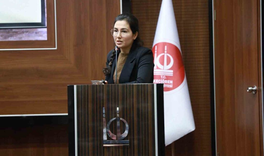Keçiören Belediyesi stajyerlere önemli bir konuda bilinçlendirme eğitimi verdi. Tütün