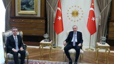 Cumhurbaşkanı Recep Tayyip Erdoğan, İhlas Holding Yönetim Kurulu Başkanı Ahmet