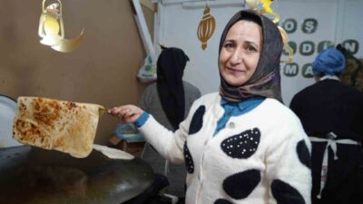 Kırıkkale’deki Ramazan Sokağı, nostaljik bir atmosferde eğlence ve yöresel lezzetleri