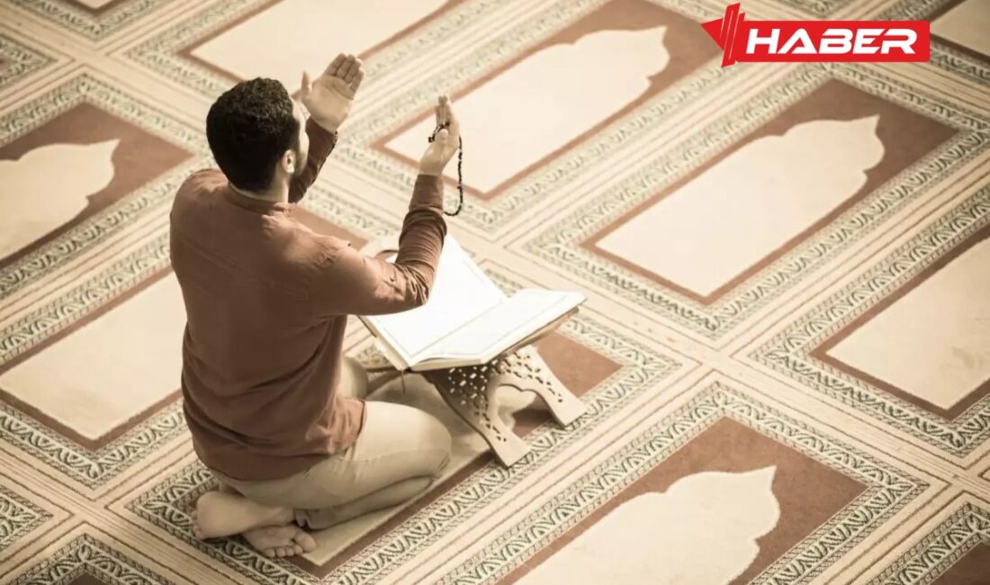 Ramazan ayı, ibadetlerin yoğunlaştığı, oruç, namaz, dua ve zikirlerin arttığı