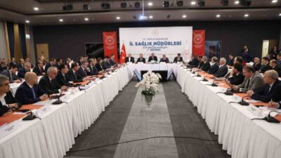Sağlık Bakanı Memişoğlu, 81 ilin sağlık müdürleri ile Başakşehir Çam