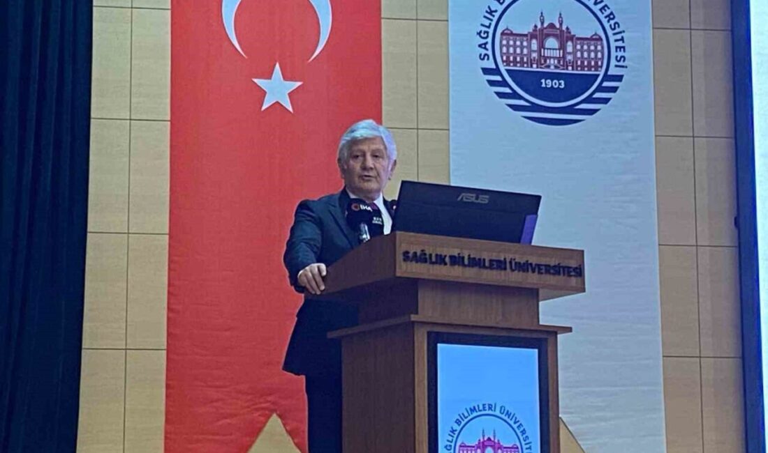 SBÜ'de düzenlenen 8 Mart programında Türk İslam dünyasındaki kadının önemi