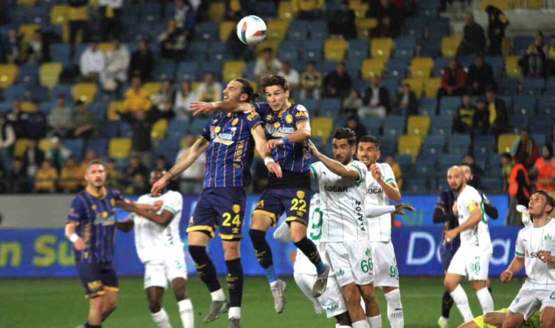 MKE Ankaragücü, sahasında Iğdır FK'ya 4-0 mağlup oldu. Thuram'ın 2