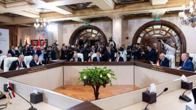 Hakan Fidan, Yaşar Güler ve İbrahim Kalın, Ürdün'de gerçekleşen Beşli