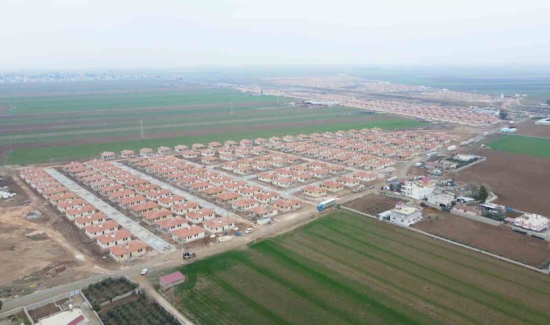 Çevre, Şehircilik ve İklim Değişikliği Bakanı Murat Kurum, Hatay'ın Kumlu