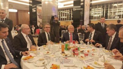 TÜRMOB'un iftar yemeğine, Genel Başkan Emre Karaoğlu, Bakan Yardımcısı Abdullah