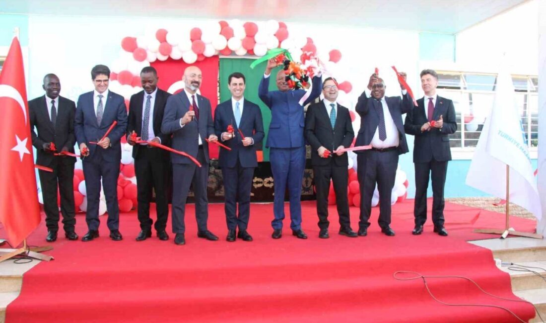 Zambiya'nın Lusaka şehrindeki FETÖ bağlantılı okullar, Türkiye Maarif Vakfı'na devredildi.
