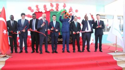 Zambiya'nın Lusaka şehrindeki FETÖ bağlantılı okullar, Türkiye Maarif Vakfı'na devredildi.
