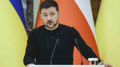 Ukrayna Devlet Başkanı Zelenskiy, ABD basınına verdiği röportajda Putin'in sadece
