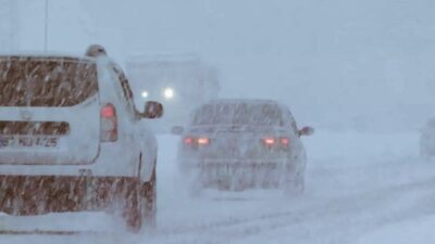 Yozgat Valiliği, il genelinde etkili olan kar yağışı nedeniyle vatandaşları