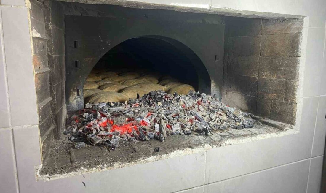 2021'de Mamak'ta tescillenen Kutludüğün ekmeği, kadınlar tarafından üretiliyor. 600 yıllık