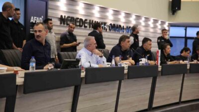 İstanbul Silivri açıklarında meydana gelen 6.2 büyüklüğündeki deprem sonrası AFAD,